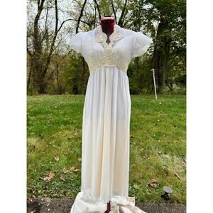 dress wedding reception white cream yellow lace beaded 1960s